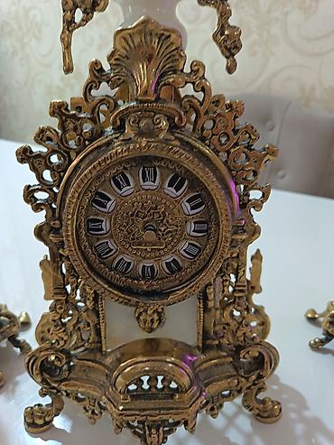 saatlar type 0: Bürünc,mərmər daşlı,qızılı dəst.Saatinin uzunun şüşəsi qirilib və — 1