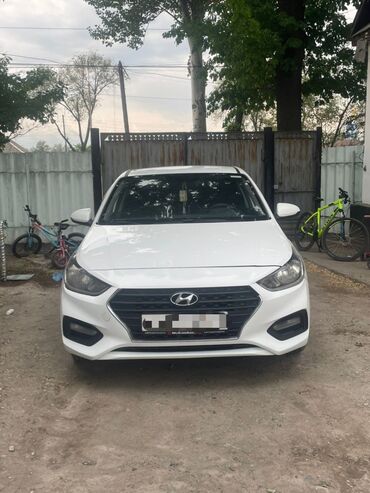 Hyundai: Hyundai Solaris: 2019 г., 1.6 л, Автомат, Бензин, Седан