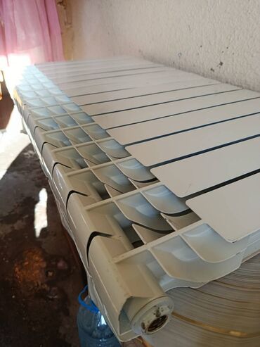 Kombilər: İşlənmiş Seksiyalı Radiator IDEAL, Alüminium