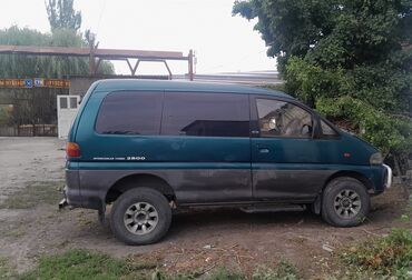 Mitsubishi Delica: 1996 г., 3 л, Автомат, Дизель, Внедорожник