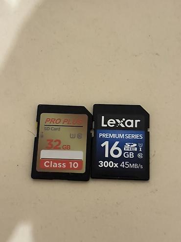 Fotokameralar: Canon 80D +1300D Hər ikisi üçün bir ədəd batareka və yaddaş kartı — 10