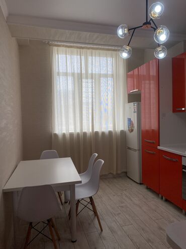 Посуточная аренда квартир: 2 комнаты, Душевая кабина, Постельное белье, Кондиционер at lalafo.kg — 4 Посуточная аренда квартир: 2 комнаты, Душевая кабина, Постельное белье, Кондиционер — 4