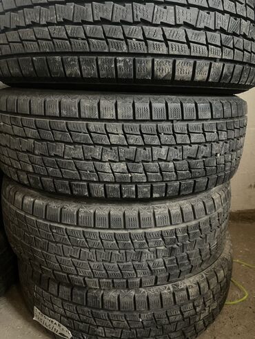 Шины: Шины 225 / 65 / R 17, Зима, Б/у, Комплект, Легковые, Япония, GoodYear