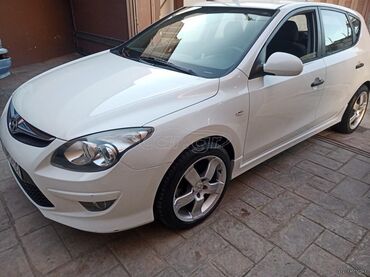 Hyundai: Hyundai i30: 1.4 l. | 2011 έ. Χάτσμπακ — 2