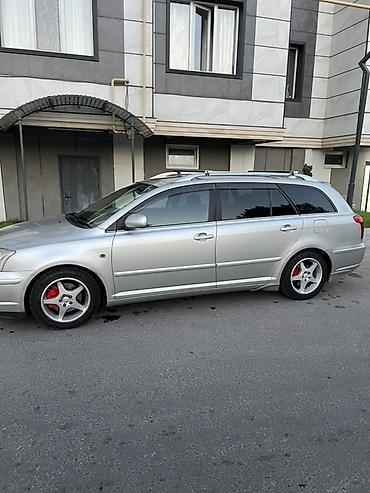 124 бак: Toyota Avensis: 2004 г., 2 л, Автомат, Бензин, Универсал — 7