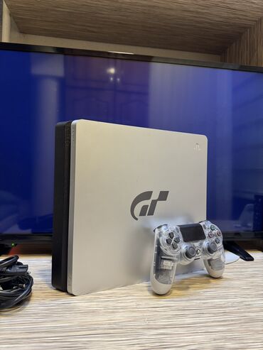 playstation kirayesi: Playstation 4 slim GRAN TURISMO Special edition 1tb. Tezedan seçilmir