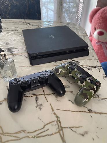 second son: Salam ps4 slim ustaya getmiyib icinde oyun yoxdu far cry 6 diski — 2