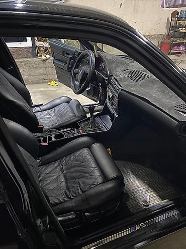 BMW: BMW 5 series: 1992 г., 2.5 л, Механика, Бензин, Седан — 4