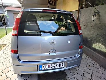 Opel: Meriva u sasvim korektnom stanju, limarijski ima tragova  od gradske — 2