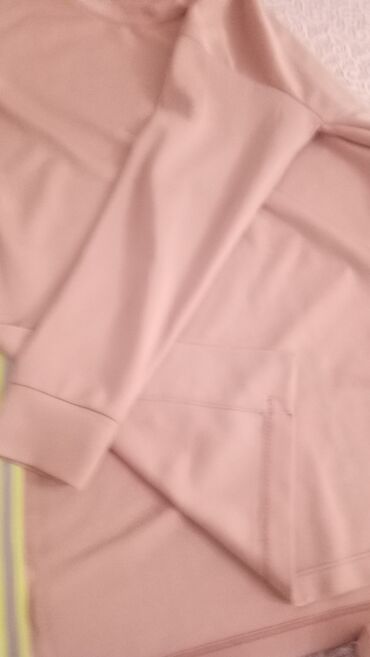 İdman geyimləri: Bej rəngli iki hissəli idman dəsti - Komplekt: uzunqol s6weatshirt və — 6