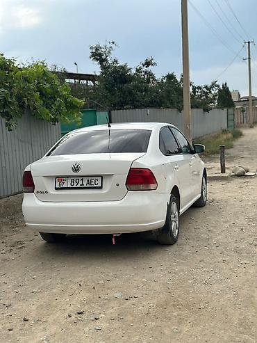 кадди сай: Volkswagen Polo: 2011 г., 1.6 л, Автомат, Бензин, Седан — 3