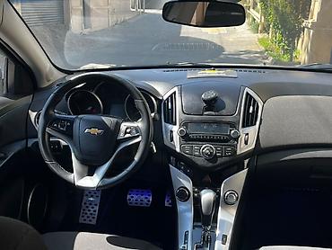 Chevrolet: Chevrolet Cruze: 1.8 l | 2013 il 229000 km Sedan — 1