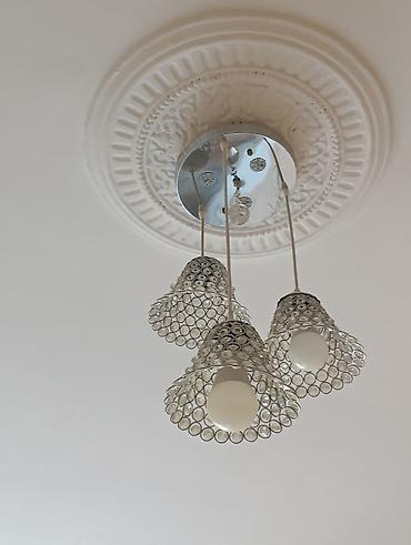 mişura işıq: Çılçıraq, 3 lampa — 1