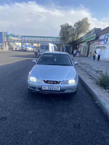 продаю авто в аварийном состоянии: Автомобиль Honda Accord болуш 340