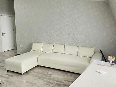 kunclu cardaq carpayılar: Kunc divan. 260man. Ela veziyyetdedi.Madeyranindi.Ustunde bir lekesi — 1