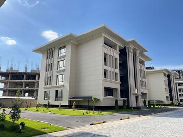 1 комнатный дом: 4 бөлмө, 205 кв. м, Элитка, 5 кабат, ПСО (өзү оңдоп түзөтүп бүтүү үчүн)