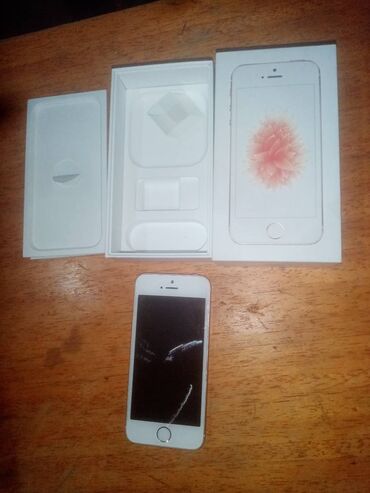 Apple iPhone: Apple iPhone iPhone SE — 2