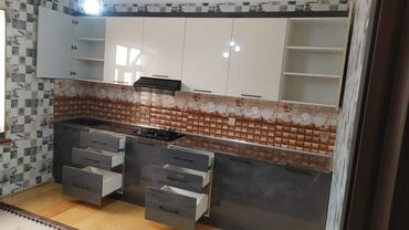 Sifarişlə mətbəx mebeli: Sifarişlə mətbəx dəsti, Özü çəkən petlələr, DSP, Kredit yoxdur, Ödənişli çatdırılma — 16