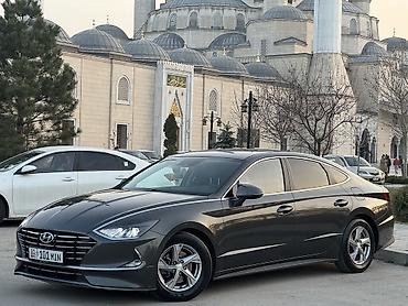 Hyundai: Hyundai Sonata: 2019 г., 2 л, Автомат, Газ, Седан — 8