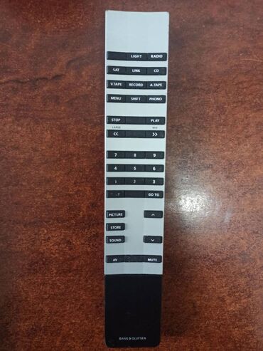 Pojačala i prijemnici: Bang &olufsen original daljinski prodaje se bez baterija — 1