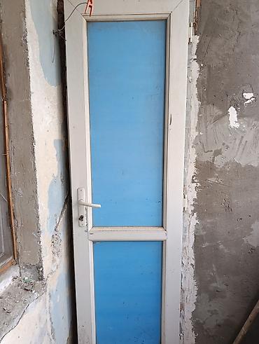 PVC qapı - Material: ağ rəngli PVC/profil - Dizayn: 2 panelli (yuxarı