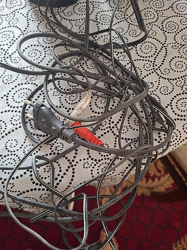 mikrofon qiymetleri: Genius stolüstü kompüter akustik sistemi – 2.0 stereo kolonlar — 6