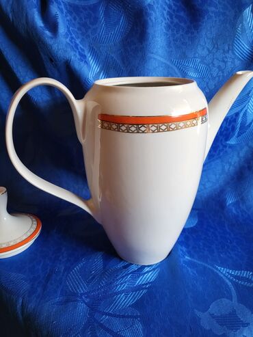 Čajnici: Bokal nov porcelan Alba Julia 70te. Porcelanski nov bokal,stopa — 7