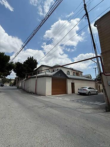puta ev: 5 otaqlı, 250 kv. m, Kredit var — 2