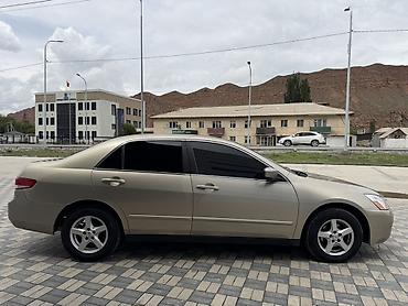 385 55: Honda Accord: 2004 г., 2.4 л, Автомат, Бензин, Седан — 7