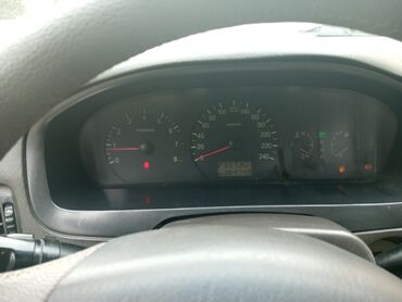 Hyundai: Hyundai XG (Grandeur) sedan - Kuzov: qara rəng, xrom detallar, 16" — 1