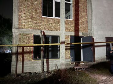 отель ночь: Сдаю Коммерческое помещение - 60 кв м Аламединский рынок район Рядом