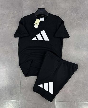 Trenerke: Komplet majca+šorc
Cena 3600din ❤️‍🔥
S,M,L,XL,XXL
PS✨🌀🌀 — 15