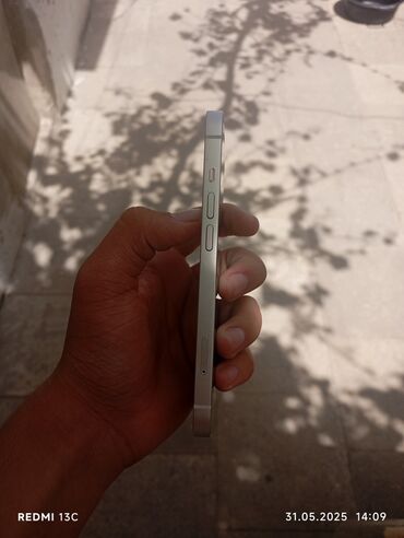 Apple iPhone: IPhone SE 2022, Gümüşü, Barmaq izi