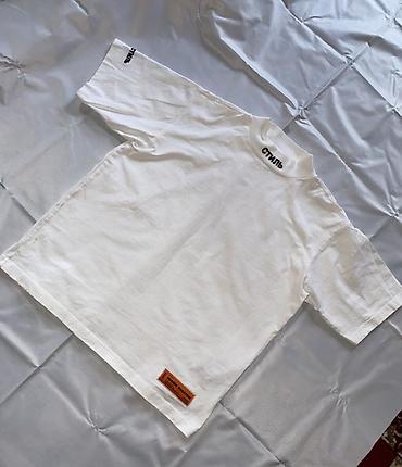 ray ben: Белая футболка Heron Preston «СТИЛЬ» - Крой: прямой, свободный — 3