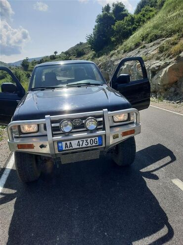 Toyota: Toyota Hi-Lux: 2.4 l. | 2001 έ. Πικάπ — 3