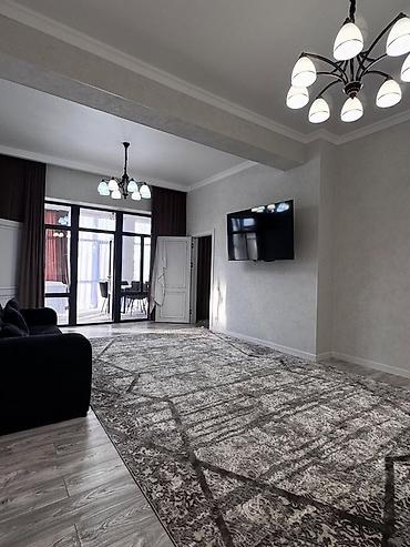 Долгосрочная аренда домов: Продаю коттедж на 1-линии ЦО Атлантис 🌊88м2 - Просторная гостинная - — 7