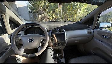 машинка для кнопки: Mazda PREMACY: 2001 г., Хэтчбэк — 2