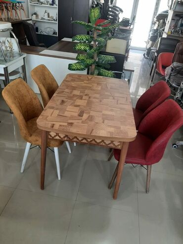 Masa və oturacaq dəstləri: Mətbəx üçün, Yeni, Açılan, Dördbucaq masa, 4 stul — 12