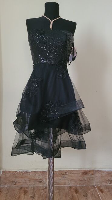 черный тмин в капсулах nwork: Вечернее платье, M (EU 38)