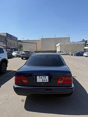 210 mers: Mercedes-Benz E-Class: 2002 г., Автомат, Седан — 2