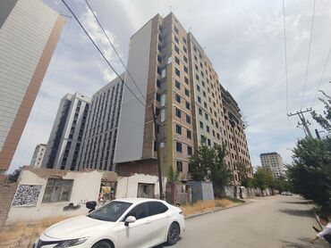 ак ордо квартир: 2 бөлмө, 64 кв. м, Элитка, 12 кабат, ПСО (өзү оңдоп түзөтүп бүтүү үчүн)