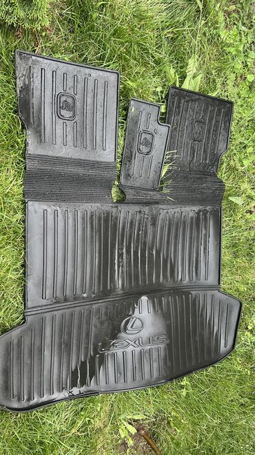 нива багаж: Родные Резиновые Полики Для багажника Lexus, цвет - Черный, Б/у, Самовывоз