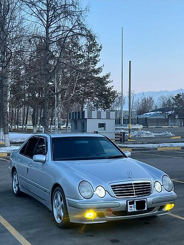Mercedes-Benz: Mercedes-Benz E-Class: 2001 г., 3.2 л, Автомат, Бензин, Седан — 4