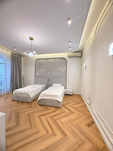 Продажа домов: Дом, 320 м², 7 комнат — 18