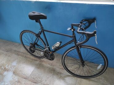 hybrid velosipedi: Б/у Шоссейный велосипед 28", скоростей: 7, Самовывоз