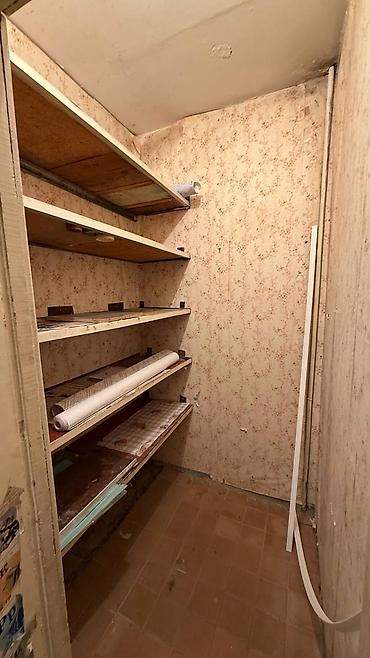 Квартиры: 3 комнаты, 62 м², Верхний Джал 105 серия, 4 этаж, Требуется ремонт — 10