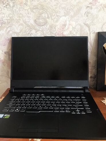 Kompüter və noutbuk aksesuarları: İşlənmiş ASUS ROG, 11.6 ", Intel Core i7, < 128 GB, Ünvandan götürmə