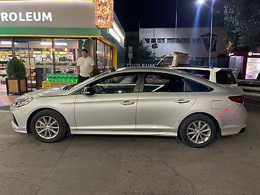 Продажа авто: Hyundai Sonata: 2018 г., Автомат, Газ, Седан — 4