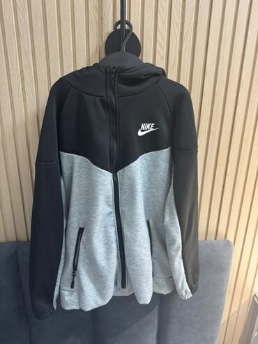 Спортивные костюмы: Мужской спортивный костюм, M (EU 38), Nike, Новый, Самовывоз, Бесплатная доставка, Платная доставка