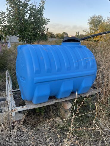 бочки под воду: Бочка Пластик, 3 л, Самовывоз